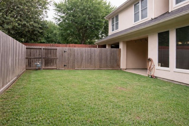 4327 Lake Walk Court, Sugar Land, TX 77459