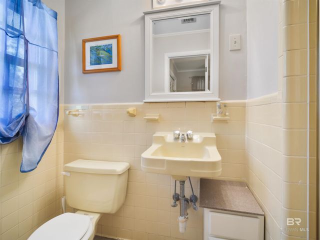 18671 Pine Acres Road, Gulf Shores, AL 36542