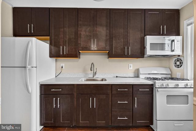 2908 STRICKLAND ST, Baltimore, MD 21223