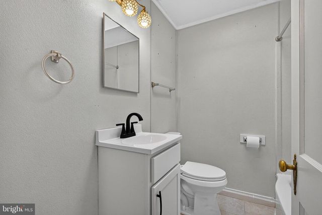 2908 STRICKLAND ST, Baltimore, MD 21223