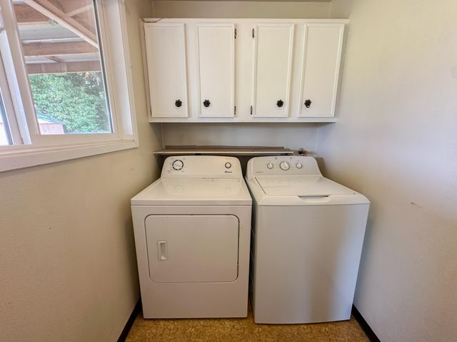 5233 Bartlett Avenue, Klamath Falls, OR 97603