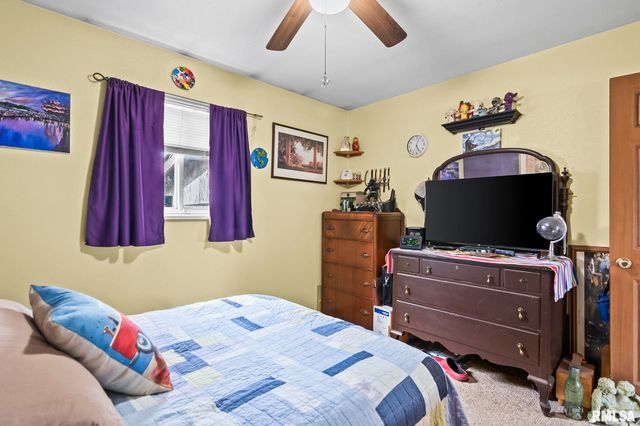 2409 Sutherland Road, Springfield, IL 62702