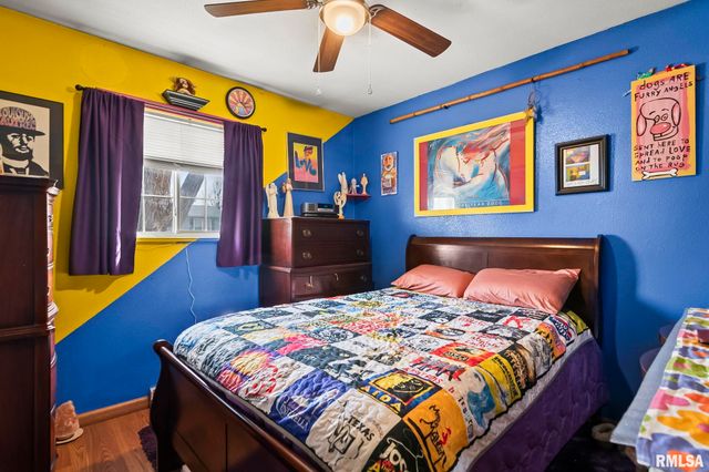 2409 Sutherland Road, Springfield, IL 62702