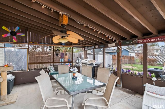 2409 Sutherland Road, Springfield, IL 62702