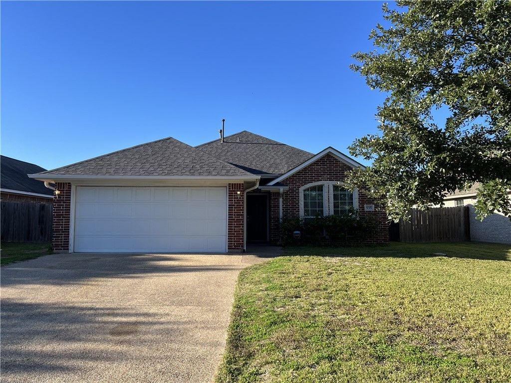 935 Crystal Dove, College Station, TX 77845