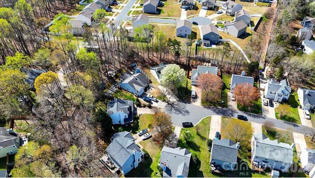 8636 Warwick Crest Lane, Charlotte, NC 28215