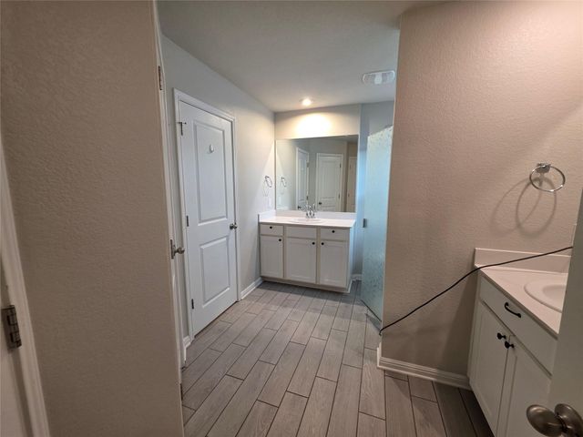 19024 kimberlite DR, Pflugerville, TX 78660