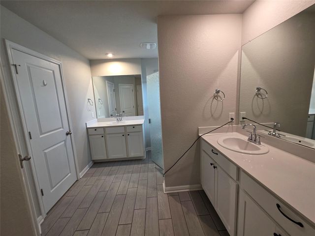 19024 kimberlite DR, Pflugerville, TX 78660