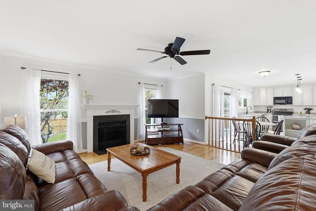 17241 PICKWICK DR, Purcellville, VA 20132