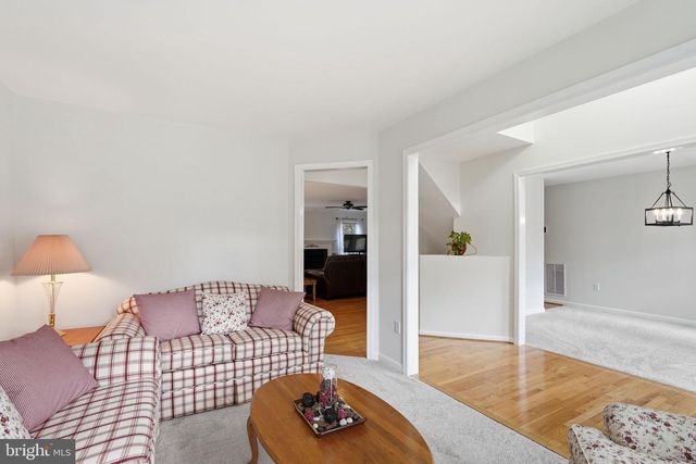 17241 PICKWICK DR, Purcellville, VA 20132