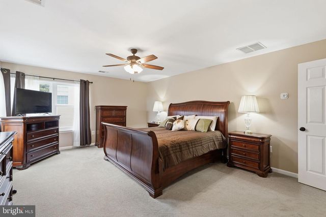17241 PICKWICK DR, Purcellville, VA 20132