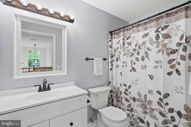 17241 PICKWICK DR, Purcellville, VA 20132