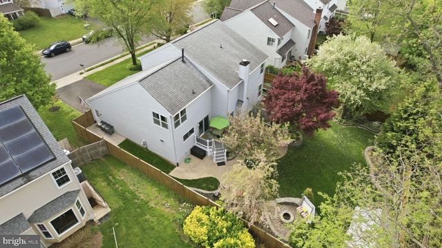 17241 PICKWICK DR, Purcellville, VA 20132
