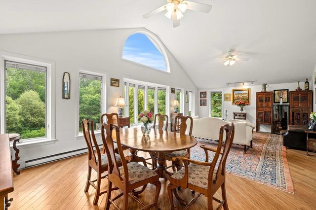 50 Holt Rd, Andover, MA 01810