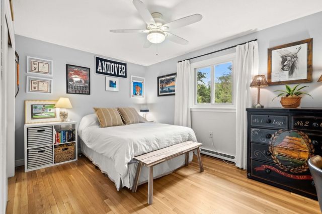 50 Holt Rd, Andover, MA 01810