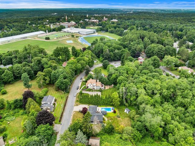 50 Holt Rd, Andover, MA 01810