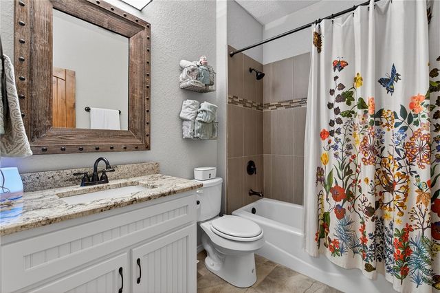 20401 County Road 1740, Mathis, TX 78368