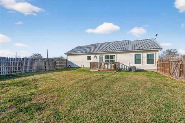 20401 County Road 1740, Mathis, TX 78368