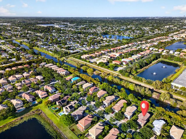 610 Peppergrass Run, Royal Palm Beach, FL 33411