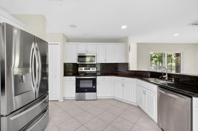 610 Peppergrass Run, Royal Palm Beach, FL 33411