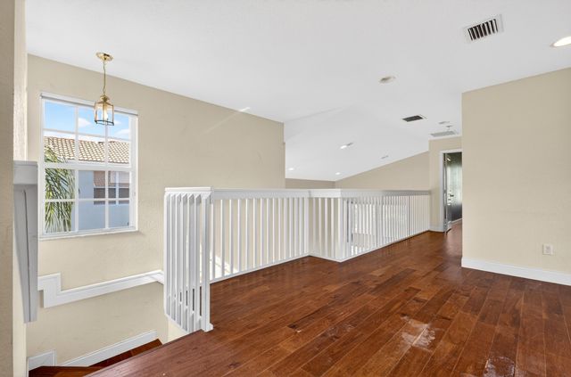 610 Peppergrass Run, Royal Palm Beach, FL 33411