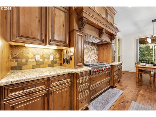 3412 Nw LACAMAS Ln, Camas, WA 98607