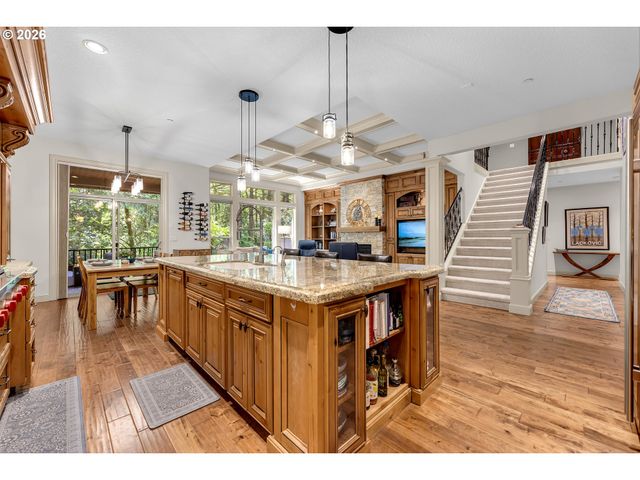 3412 Nw LACAMAS Ln, Camas, WA 98607
