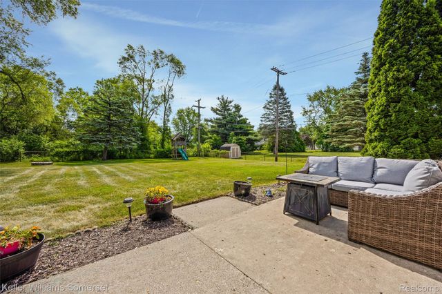 5550 Mary Sue Street, Independence Charter Township, MI 48346