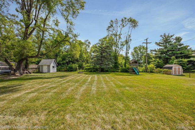 5550 Mary Sue Street, Independence Charter Township, MI 48346