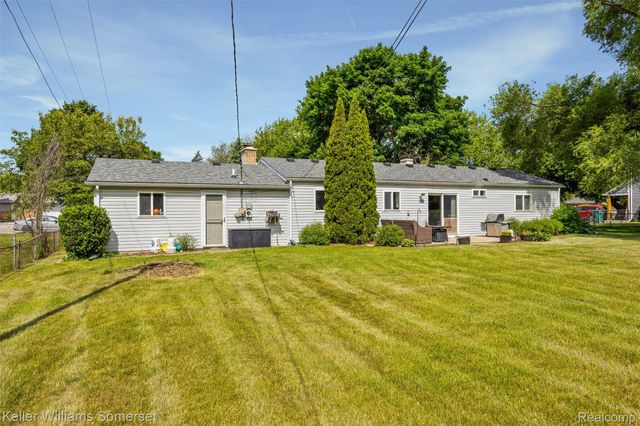 5550 Mary Sue Street, Independence Charter Township, MI 48346