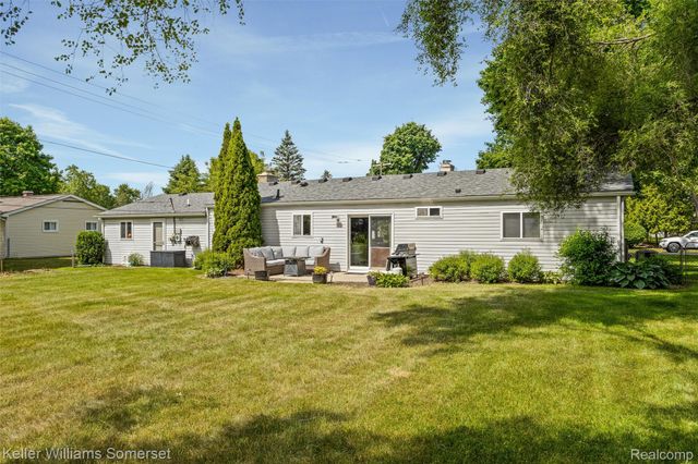 5550 Mary Sue Street, Independence Charter Township, MI 48346