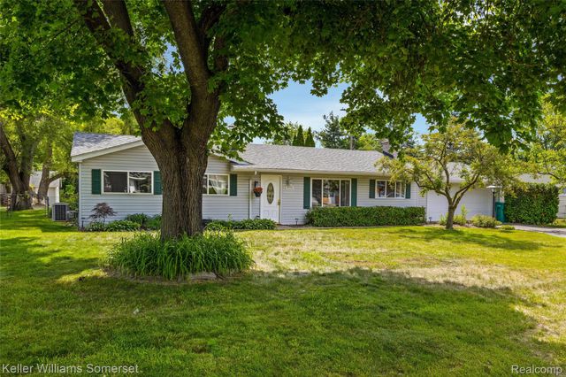 5550 Mary Sue Street, Independence Charter Township, MI 48346