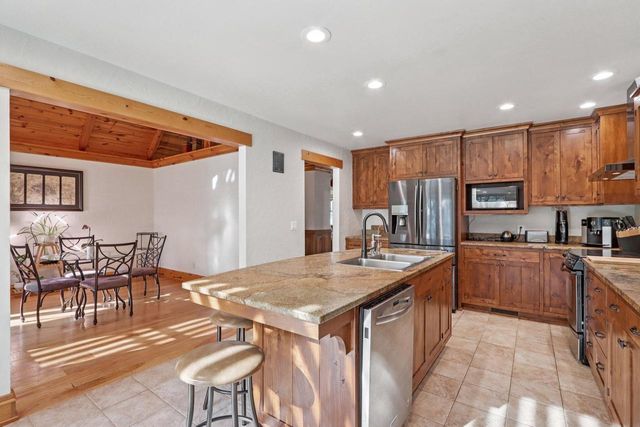 W354N5854 Lisbon ROAD, Oconomowoc, WI 53066