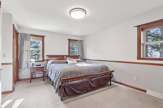W354N5854 Lisbon ROAD, Oconomowoc, WI 53066