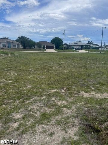 1823 NW Embers TER, Cape Coral, FL 33993