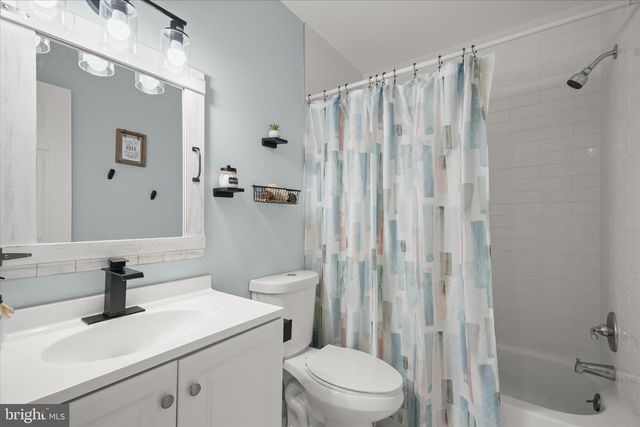 9764 BRAGG LN, Manassas, VA 20110