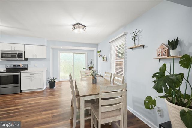 9764 BRAGG LN, Manassas, VA 20110