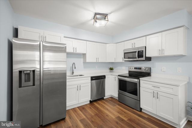 9764 BRAGG LN, Manassas, VA 20110