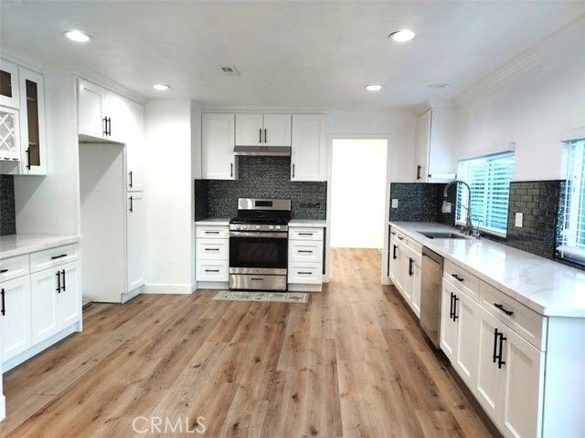 8803 Hummingbird Avenue, Fountain Valley, CA 92708