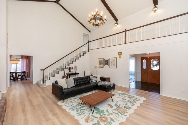 1210 Nottingham Lane, Beaumont, TX 77706