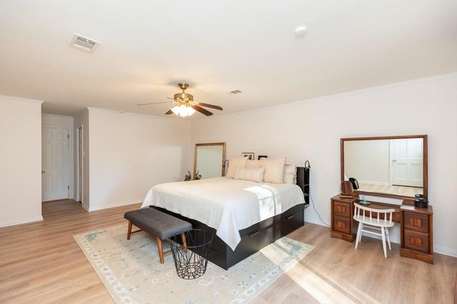 1210 Nottingham Lane, Beaumont, TX 77706