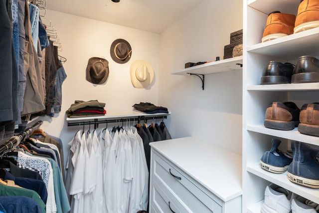 1210 Nottingham Lane, Beaumont, TX 77706