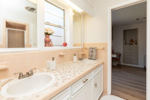 1210 Nottingham Lane, Beaumont, TX 77706