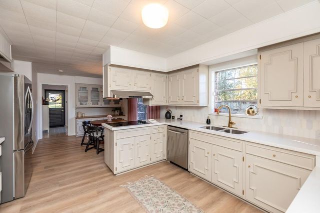 1210 Nottingham Lane, Beaumont, TX 77706