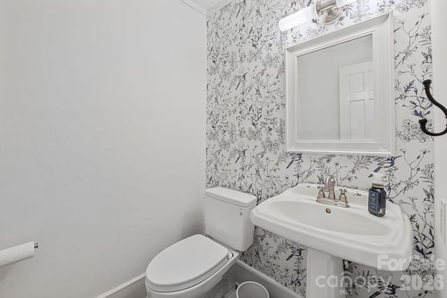 10915 Beatties Ford Road, Huntersville, NC 28078