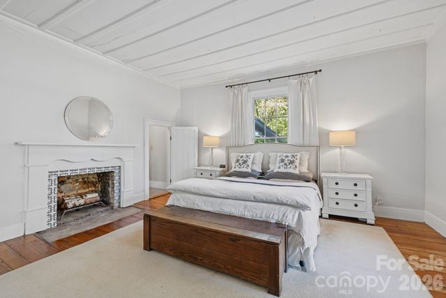 10915 Beatties Ford Road, Huntersville, NC 28078