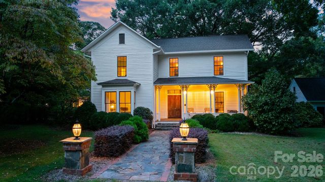 10915 Beatties Ford Road, Huntersville, NC 28078