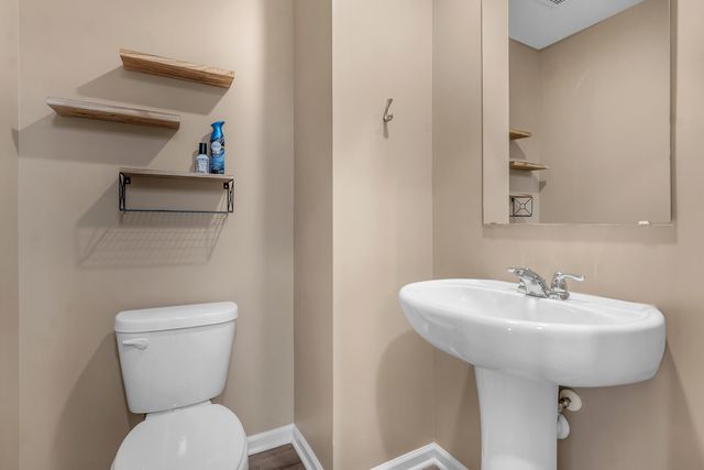 615 Ensign Place, Hebron, IN 46341