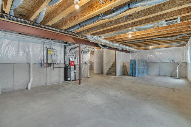 615 Ensign Place, Hebron, IN 46341