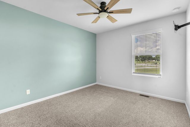 615 Ensign Place, Hebron, IN 46341